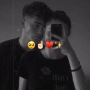 دلبر ناز کنم ناز کشیدن بلدی فداتشم :)