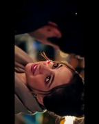 اونی ک بخاد ب هر بهونه ایی میمونه...