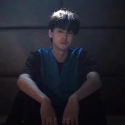 برای بار سومه دارم نگاش میکنم نمیدونم چرا ازش خسته نمیشم😭🤧