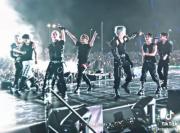 اجرای پرهیجان گروه کی‌پاپ استری کیدز (Stray Kids)