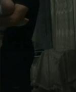 لحظات شیرین پدر و فرزند: آرزوی هر پسری برای داشتن نوزاد