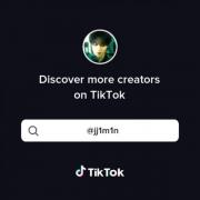 لیدر مورد علاقم🎀😌::::::::::::