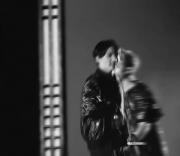 در سرم جنگ های بسیاریست اما تنها کشته آن جنگ ها خودم هستم`