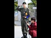 تولد مبارک امید آرمی هوسوکککک🥳🥳🥳💜