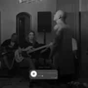 قیلی ویلی نره دلت اینو همه از دم بی مزه ن:)))