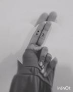 💔 در ظاهر شاد در درون غمگین 💔