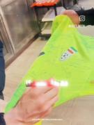 گئورگی چه زیبا مینوازد🤣🤣🤣🤣