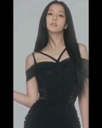 .......... Blackpink in your dry.......... 