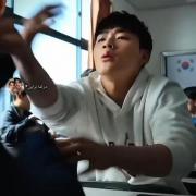 اسم سریال : قهرمان ضعیف کلاس ۲ | بهترین سریال