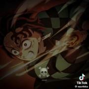 میگم هرکس این آهنگ و داره برام بگه با سه اکم فالو و شات میکنم🎈🎈