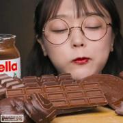 اسمر فود کاکائویی میقولههههههه🍩🍫