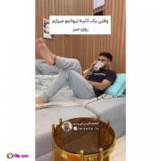 تا یه دقه لیوانمو میزارم زمین، مامانم: 😂😂😂😂