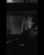 من دارم تاوان میدم تاوانت قشنگ نیست... :)🖤🥀