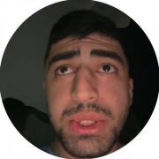 اگر طرفدار علیض کامنت کن. تابستان های بیشتر بزارم