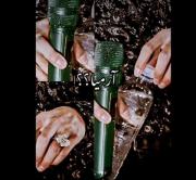 ارمی های عزیز این دست کی هست؟؟