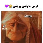آرمی ها حتی پیر هم بشن با یاد بی تی اس زندگی میکنن 🥺🥲