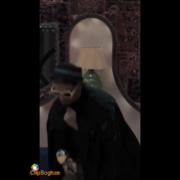 اونیکه میخنده یک درد داره اونی که نمی خنده دوتا