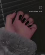 آموزش طراحی ناخن مشکی و براق با لاک ژل