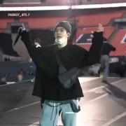 زندگیمون رو زیبا کرد ‌.......... 