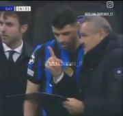 یکی یدونه منهههههههه......♥️♥️