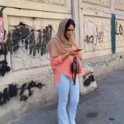 تا تو باشی به همین راحتی قبول نکنی🤣🤣