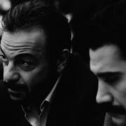 عادت میکنی به نبودش ولی فراموشش هرگز💔👨‍🦯