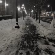 بعضی چیزا با حرف نمیشه گفت پس انتظار نداشته باش 