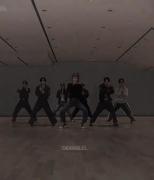 بایست از بین اعضای انهایپن کدومه؟ 