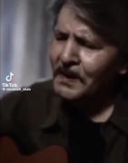 هنوزم چشمای تو . .!🖤 . . . . .