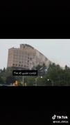 تخریب دیدنی یک ساختمان بزرگ