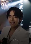 اینم از جناب کیم گوود بوی🎀🎀🎀