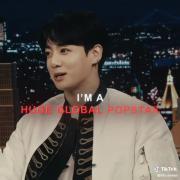 ولی جونگکوک تو این لباس واقعا محشره