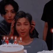 لحظات جشن تولد و اجراهای دیدنی نامجون، ستاره بی‌تی‌اس