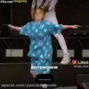 ببین این دختر ب کجا رسیده..... 