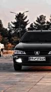 نمایش جذاب پژو پارس: خودروهای مشکی و سفید