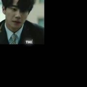 ولی بازیگر لی جون یونگ--------