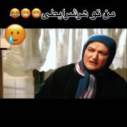 وقتی مادر برای انتخاب لباس دخترش برای مهمانی کلافه می‌شود: سکانس کمدی و خنده‌دار
