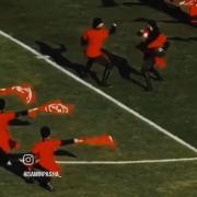 رقص محلی آذربایجانی در استادیوم فوتبال تراکتور