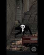 پرش دیدنی به سبک بتمن روی موتور سه چرخ