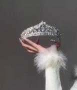 مجموعه تاج‌های زیبا و درخشان: کدام مدل را می‌پسندید؟