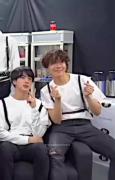  _💜💜💜😍😍💜V__Jk__BTS__ ARMY